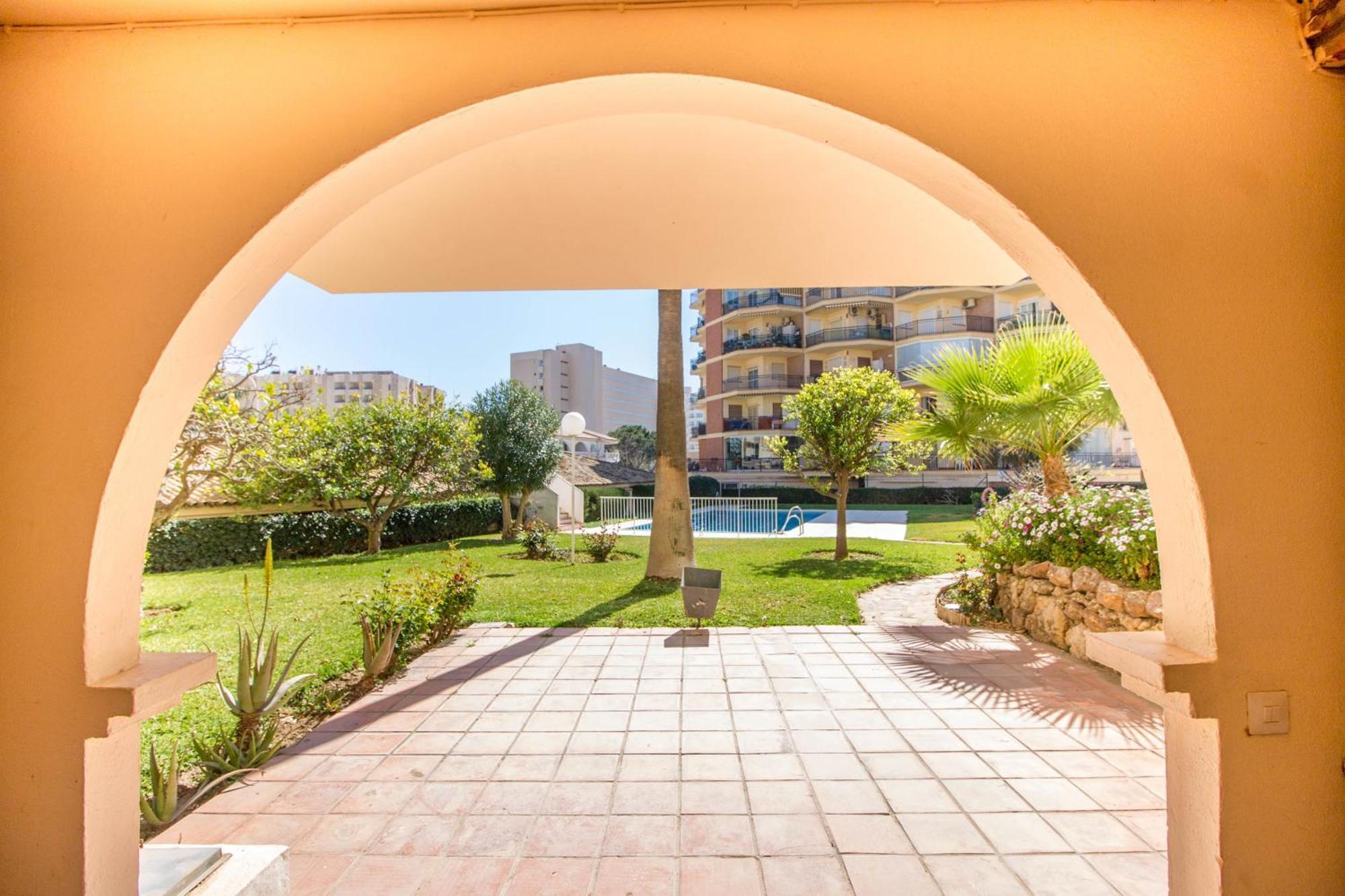 Erisa 59 By Ivi Real Estate Apartment Torremolinos Exterior photo